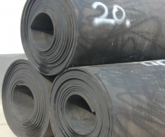 大量供应橡胶输送带 车间厂房铺地旧输送带胶皮输送带废旧输送带